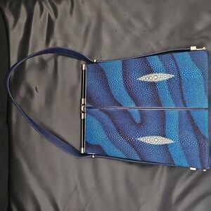 Vintage Rota Geniune Stingray Leather Navy Beaded Stainless Steel Snap Box Purse